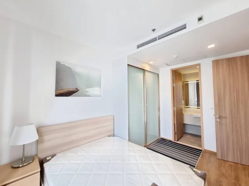 Property photos for Noble BE 33