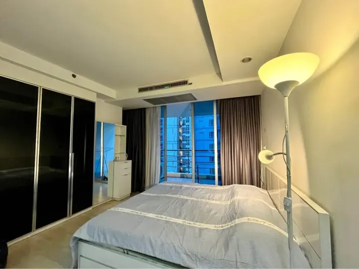 Property photos for The Rajdamri