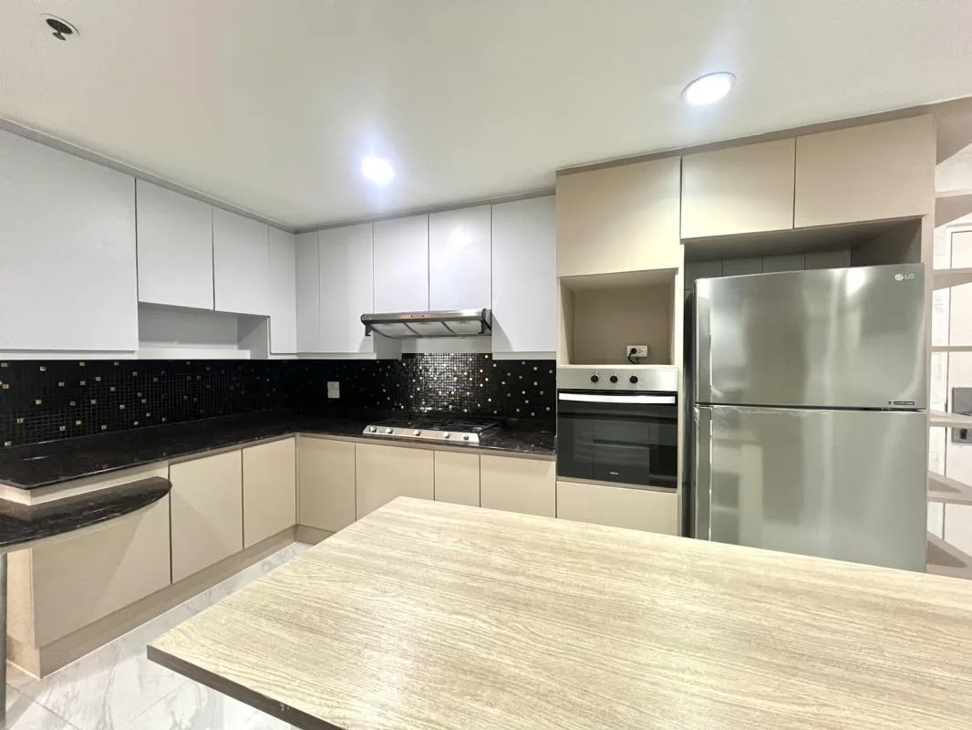 Property photos for G.p. Grande Tower
