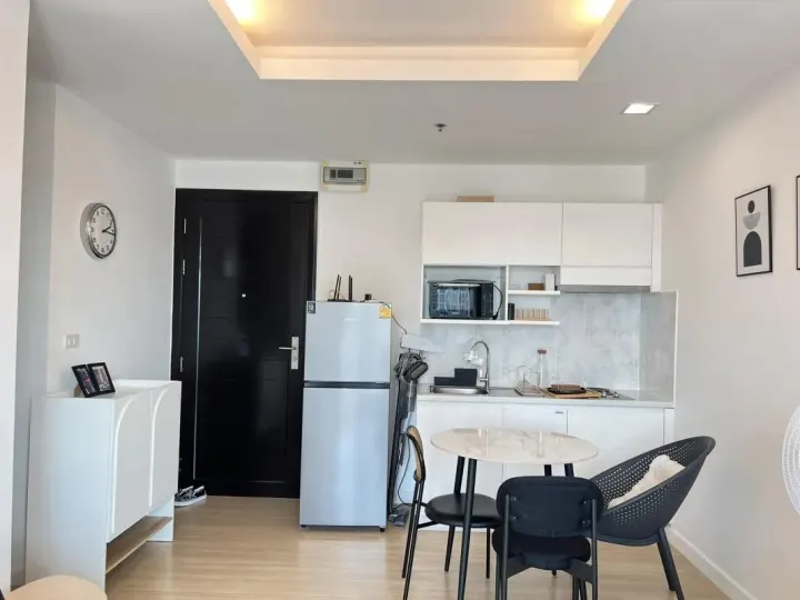 Property photos for Thru Thonglor