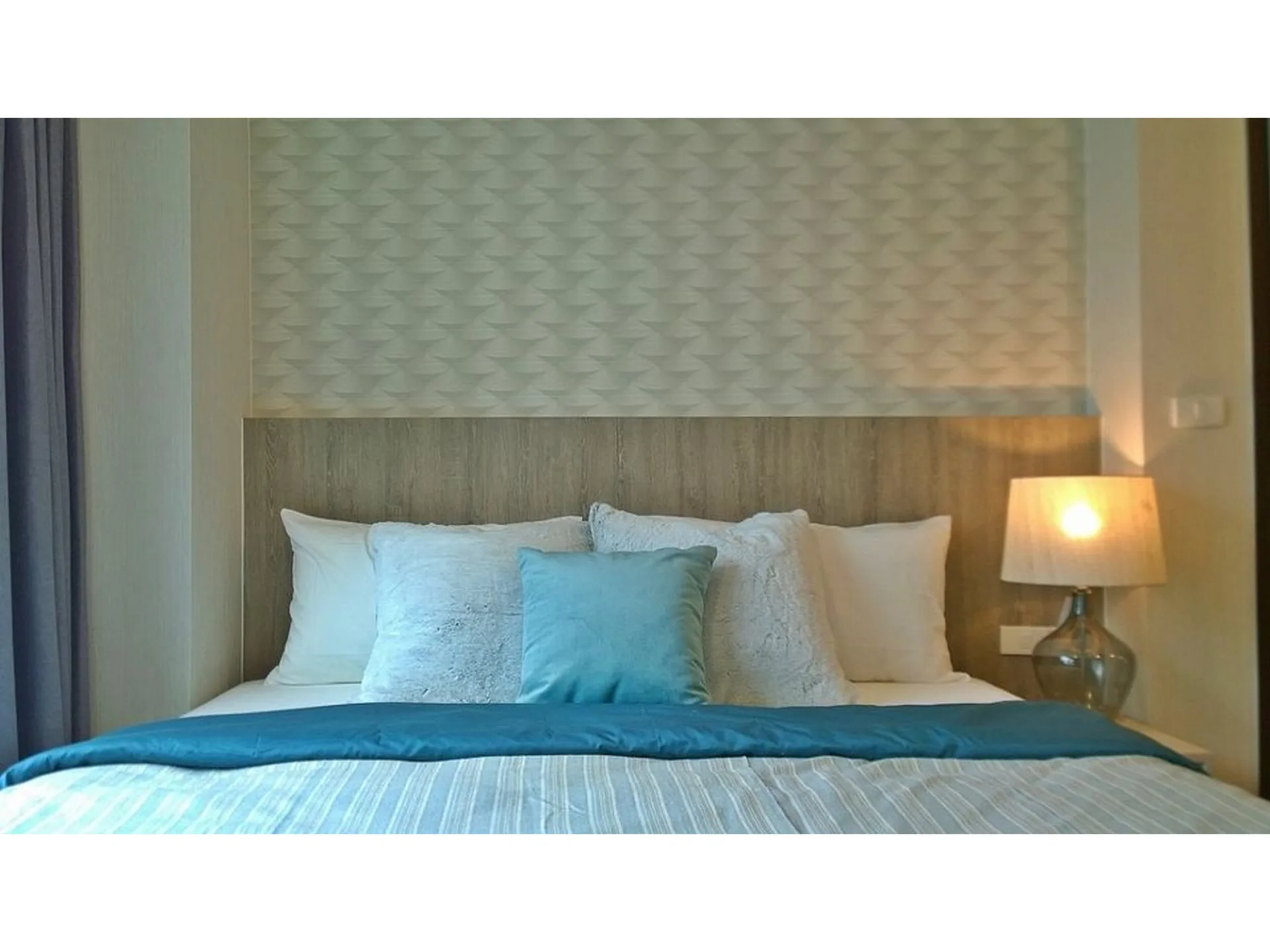 Property photos for Rhythm Sathorn - Narathiwas