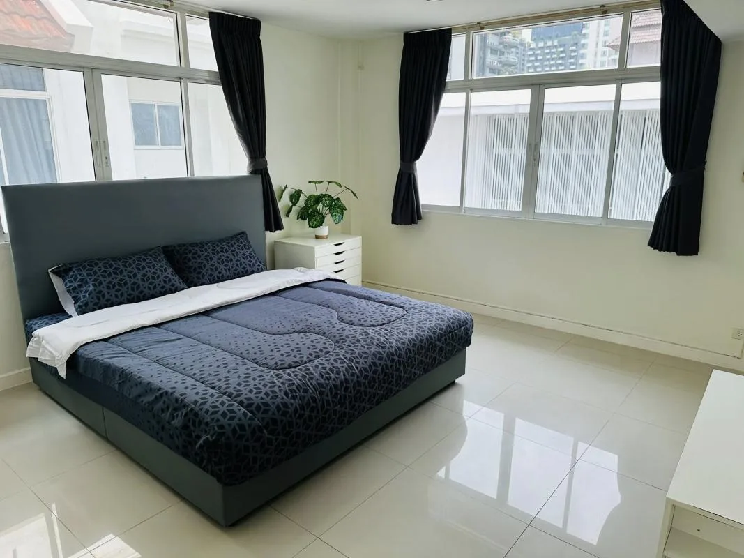 Property photos for Single House Suk. 31