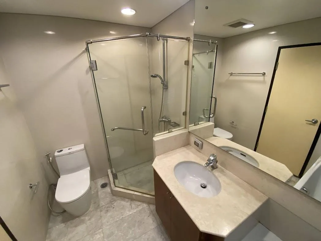 Property photos for Wilshire