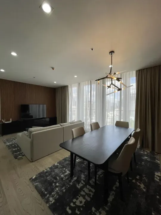 Property photos for Noble Ploenchit