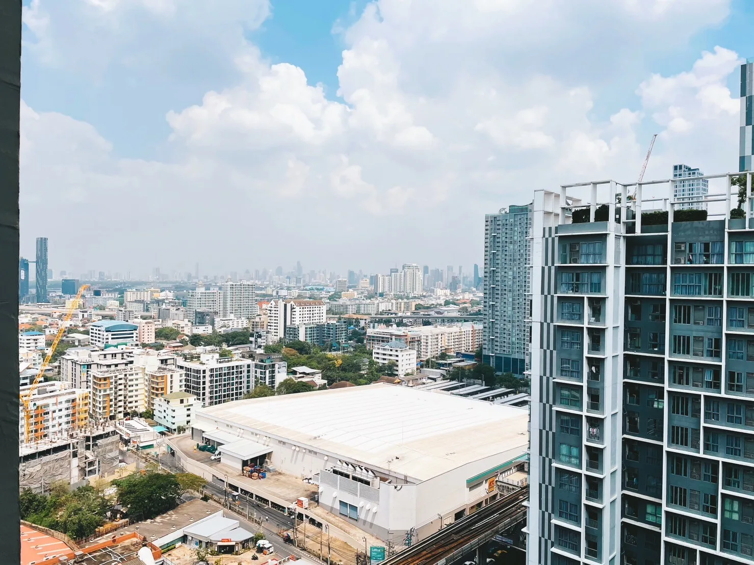 Property photos for Ideo Mobi Sukhumvit 81