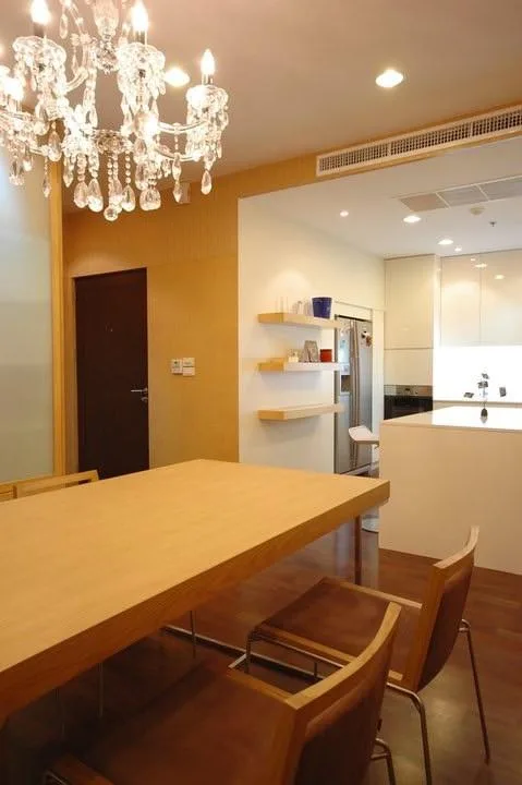 Property photos for Noble Ora