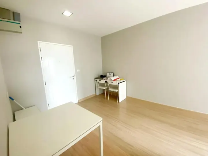 Property photos for CU Terrace