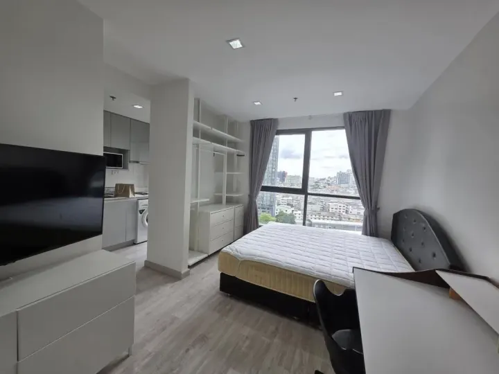 Property photos for Ideo Mobi Sathorn