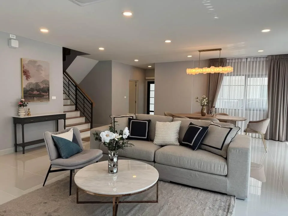 Property photos for Centro Bangna - Km.7