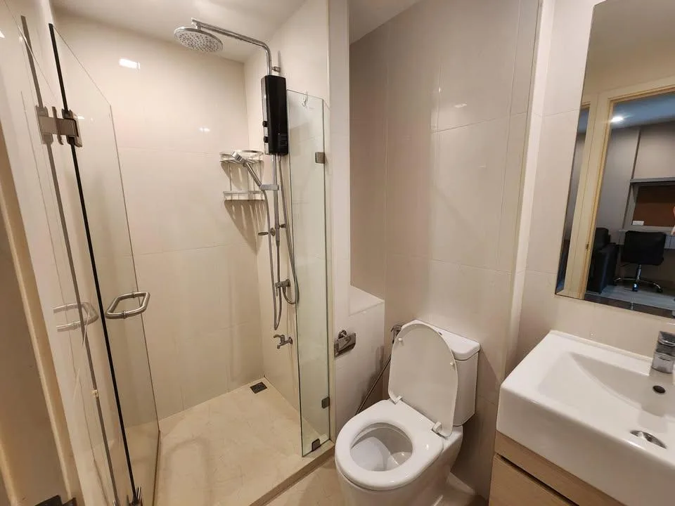 Property photos for Metro Luxe Rama 4