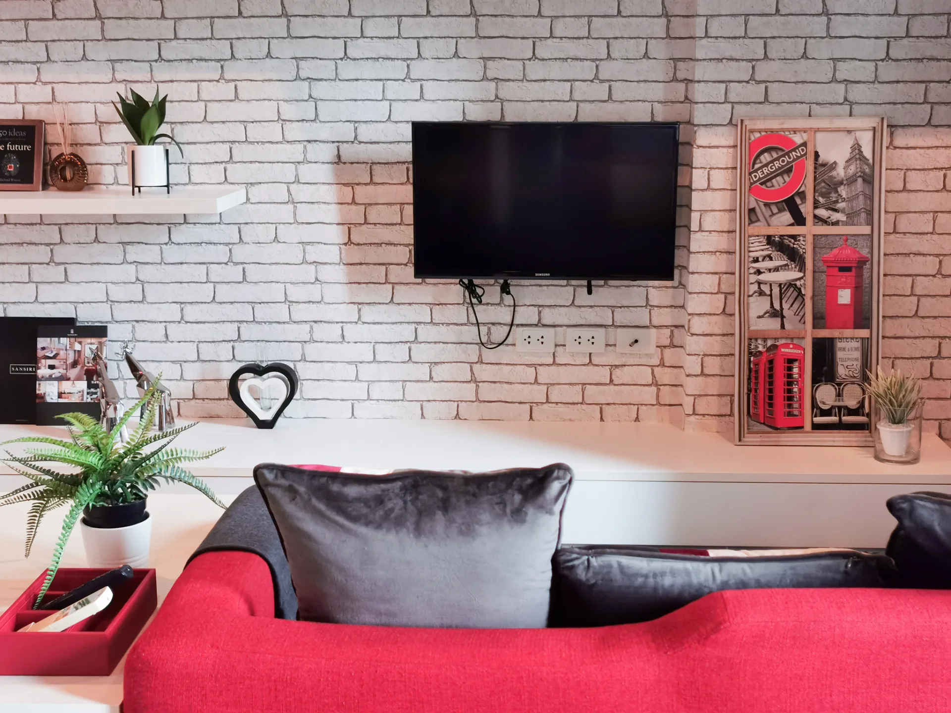 Property photos for Blocs 77