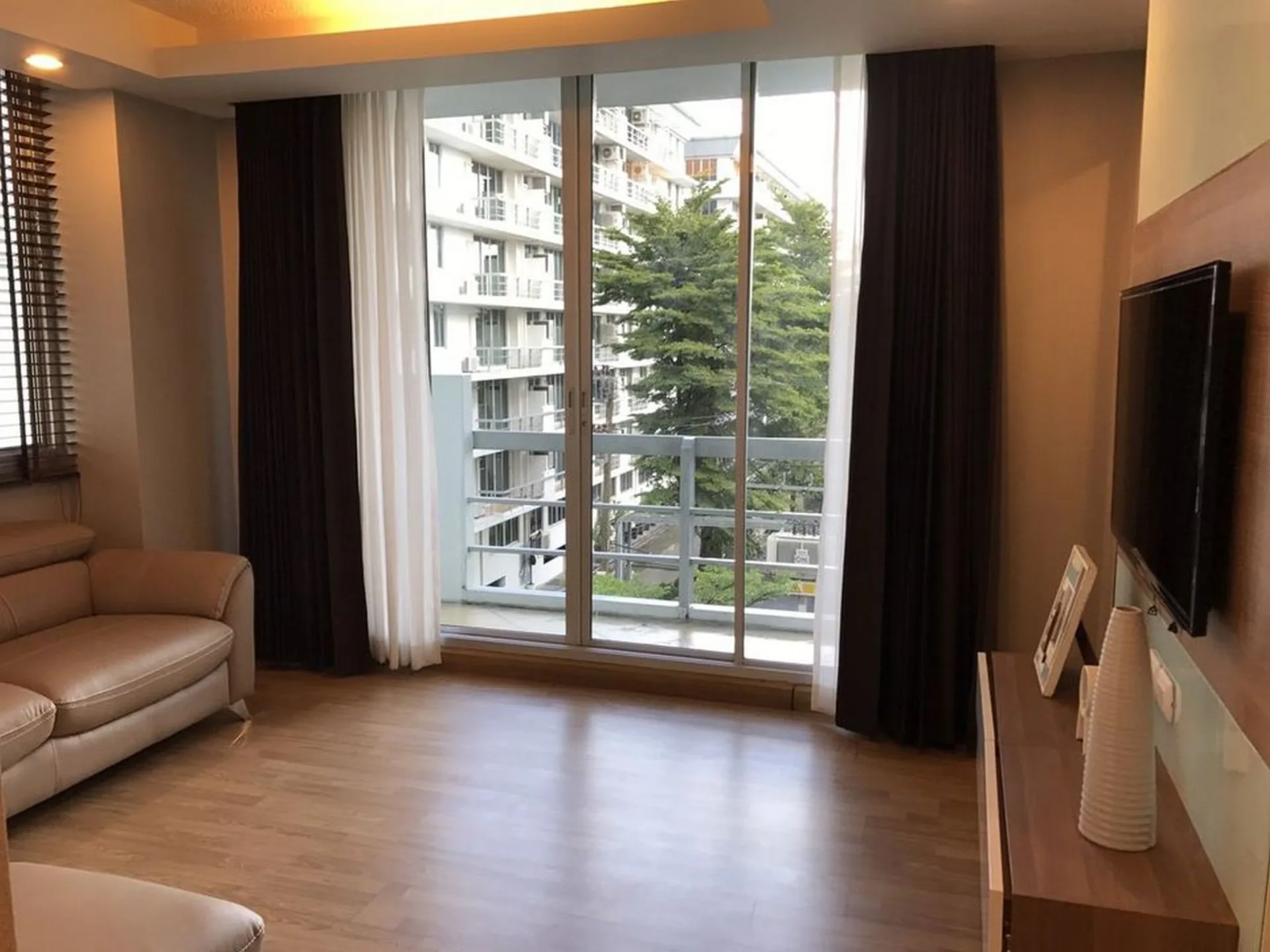 Property photos for The Waterford Sukhumvit 50 Onnut