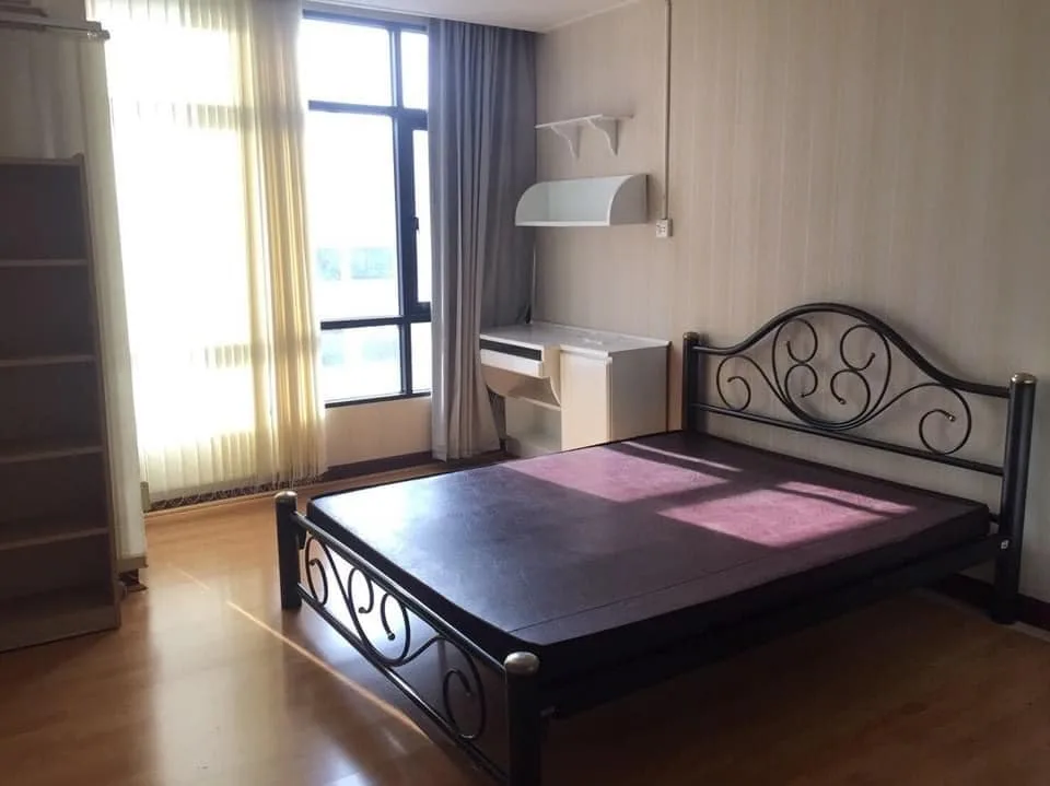 Property photos for Phayathai Place