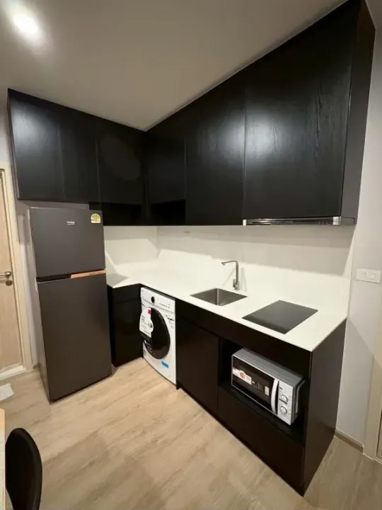 Property photos for Nue District R9
