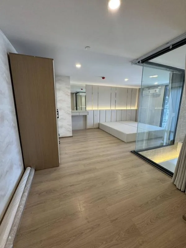 Property photos for Life Rama 4 - Asoke