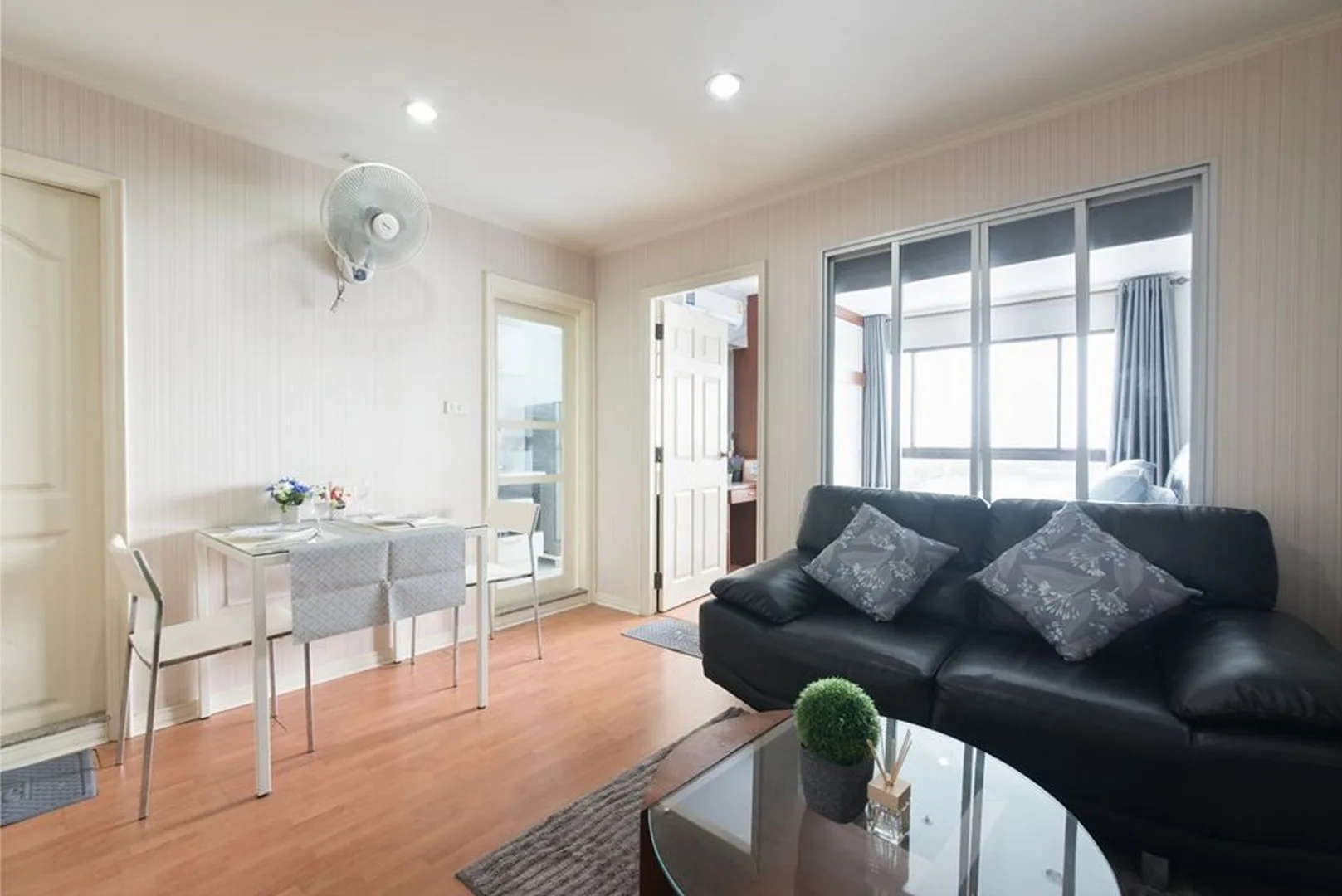 Property photos for Lumpini Ville Sukhumvit 77