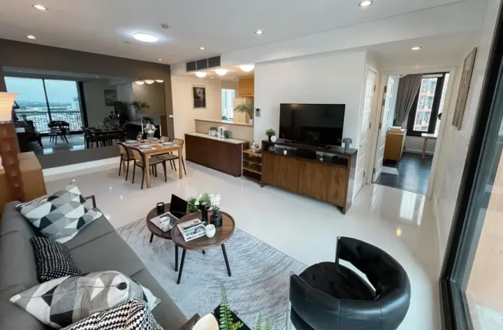 Property photos for Aguston Sukhumvit 22