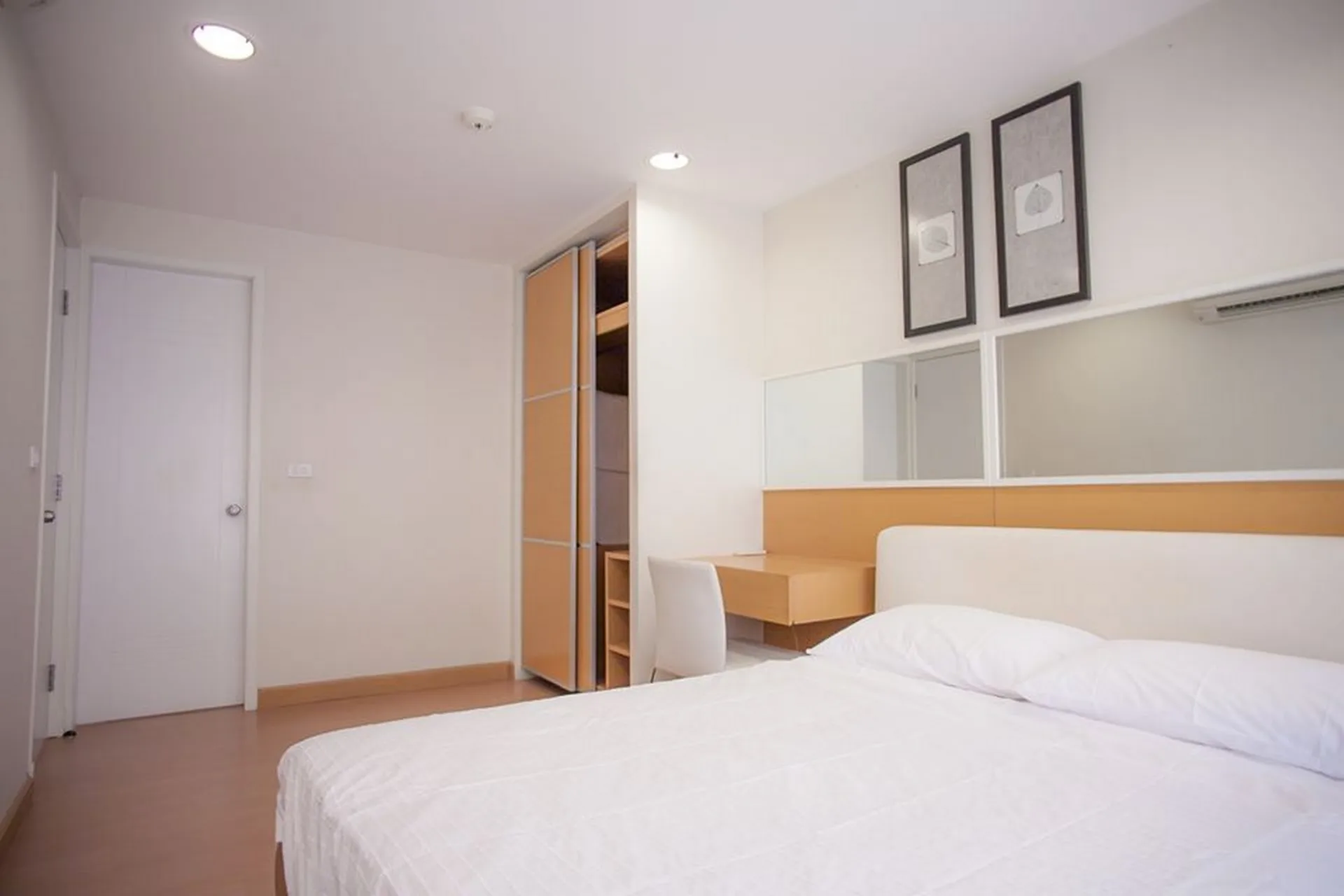 Property photos for The Bangkok Thanon Sub