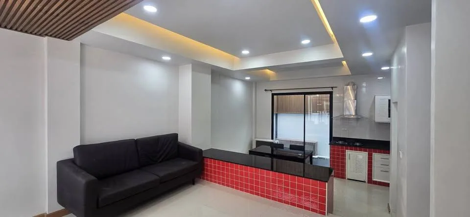 Property photos for Sarin Wiz Sukhumvit 107