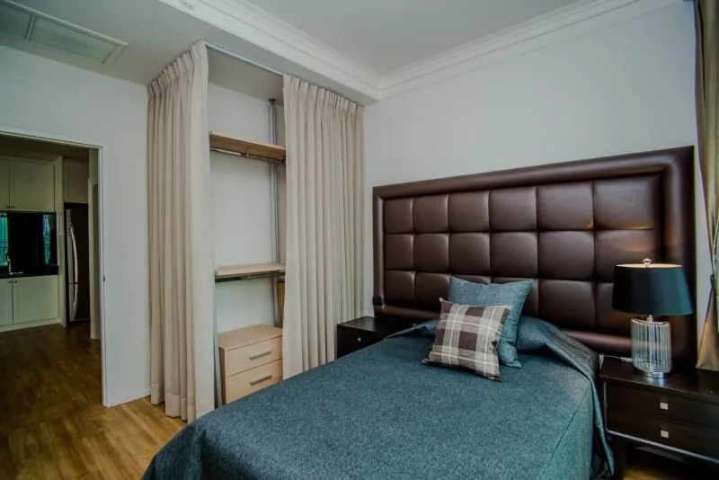 Property photos for Noble Reveal