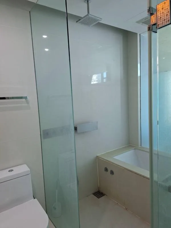 Property photos for The Room Sukhumvit 21