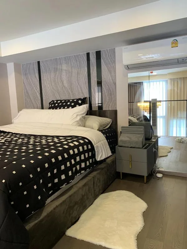 Property photos for Park Origin Chula-samyan