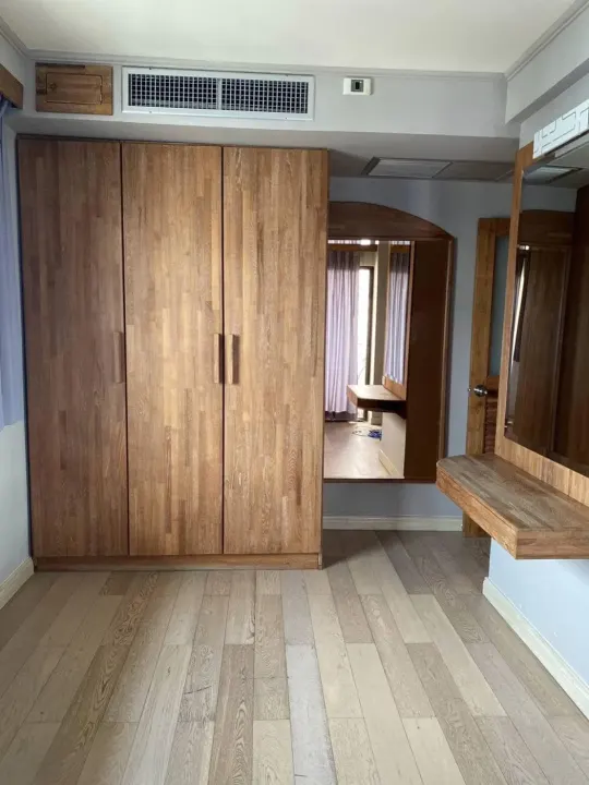 Property photos for Saranjai Mansion