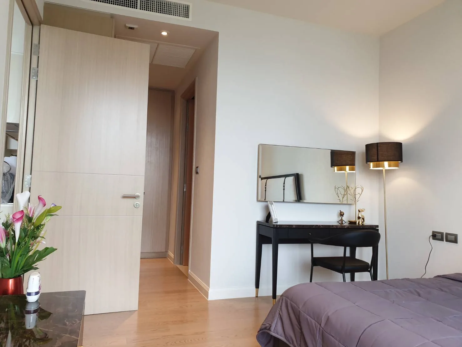 Property photos for Magnolias Waterfront Residences