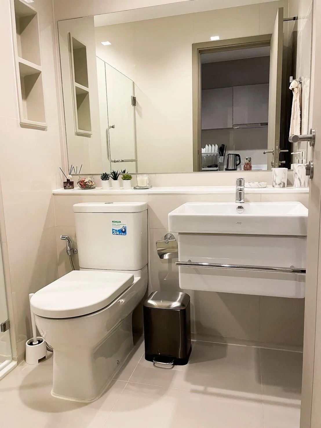 Property photos for LIFE Asoke - Rama 9