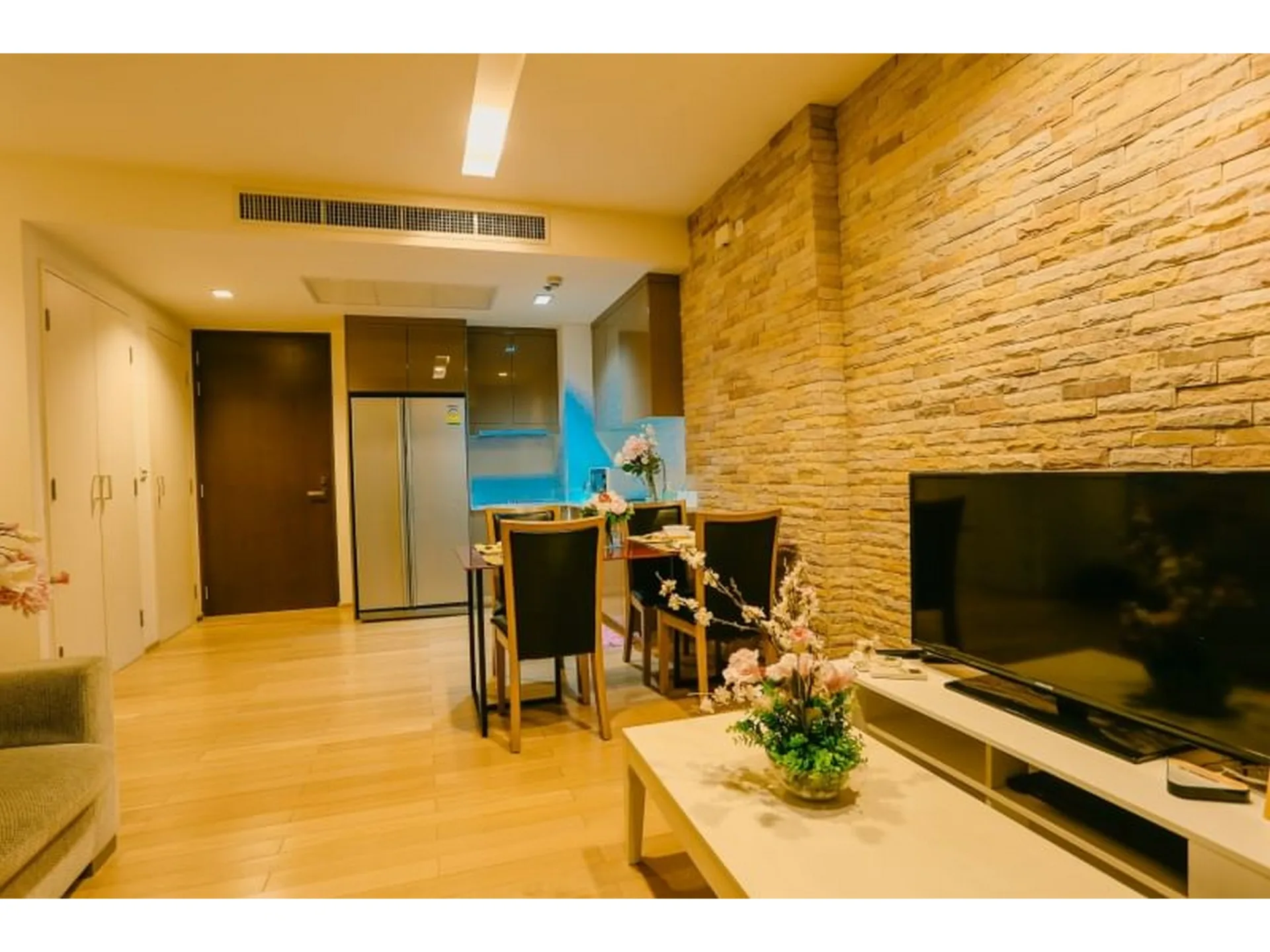 Property photos for Siri at Sukhumvit