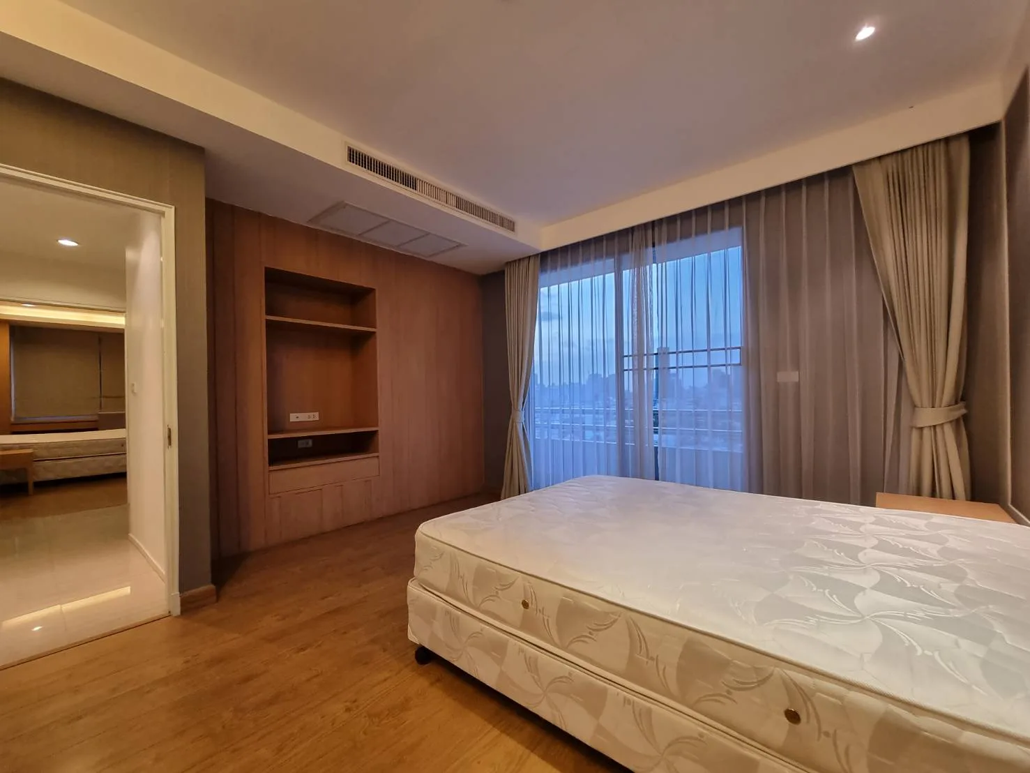 Property photos for Charoenjai Place
