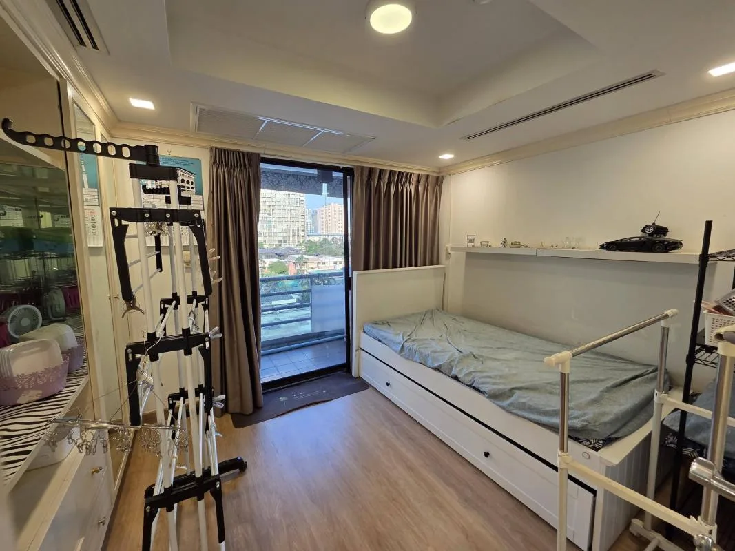 Property photos for Baan Preuksasiri Suanplu