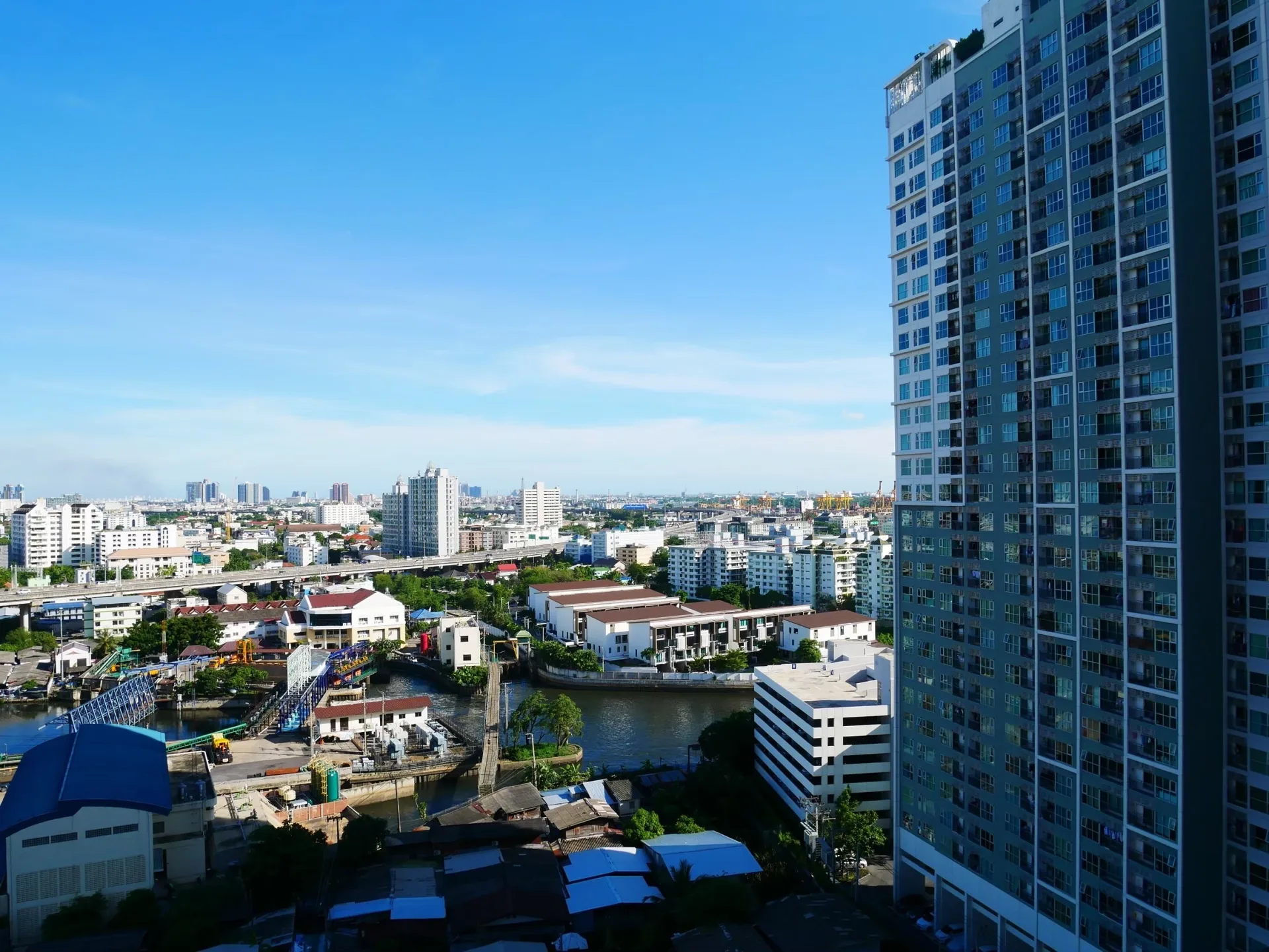 Property photos for Life Sukhumvit 48