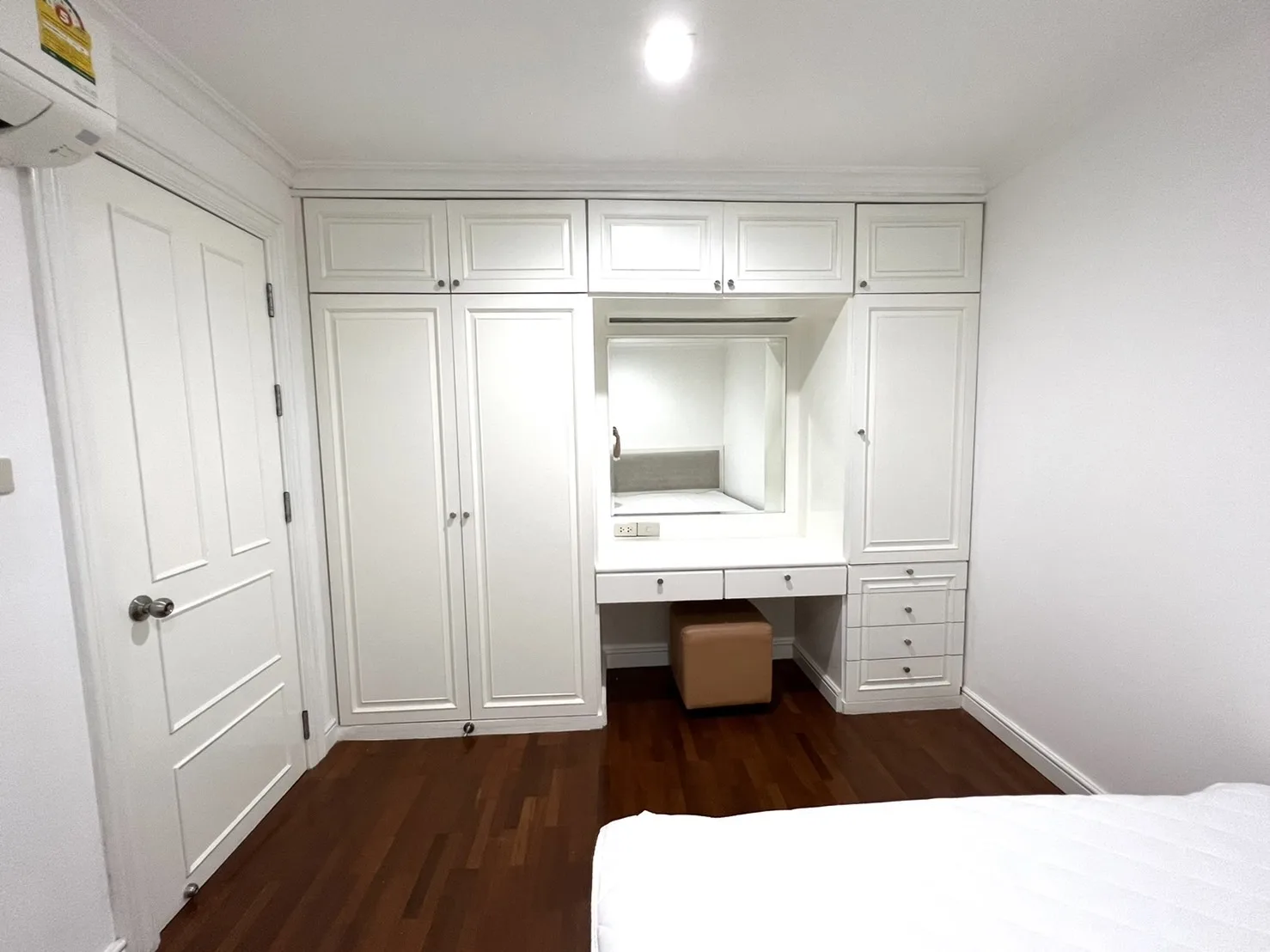 Property photos for Acadamia Grand Tower