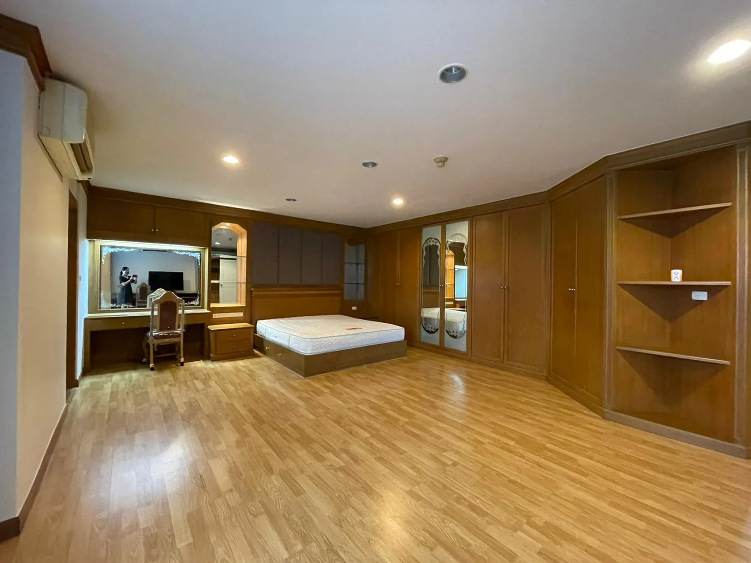 Property photos for City Lakes Tower Sukhumvit 16
