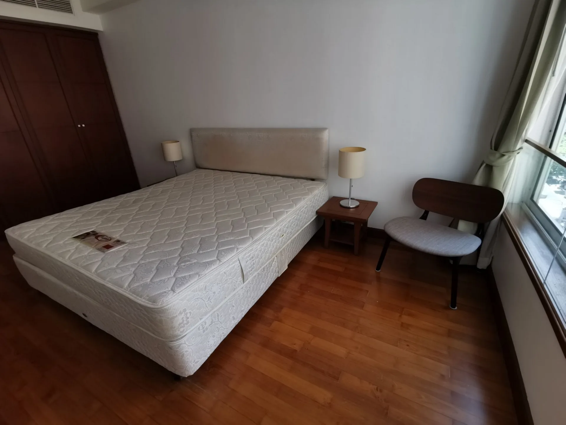 Property photos for Langsuan Ville