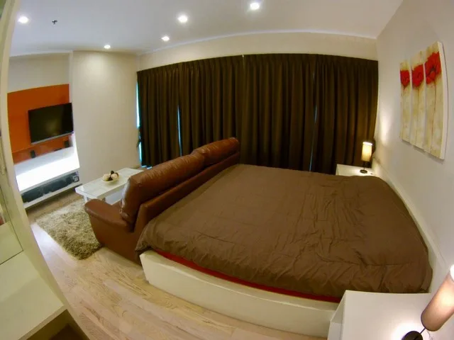 Property photos for Noble Remix
