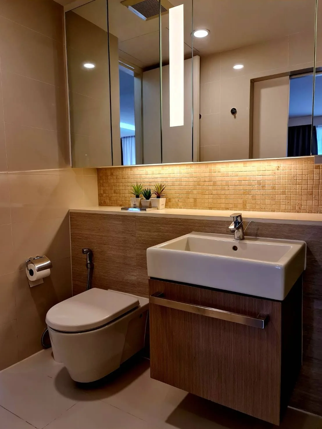 Property photos for Mode Sukhumvit 61