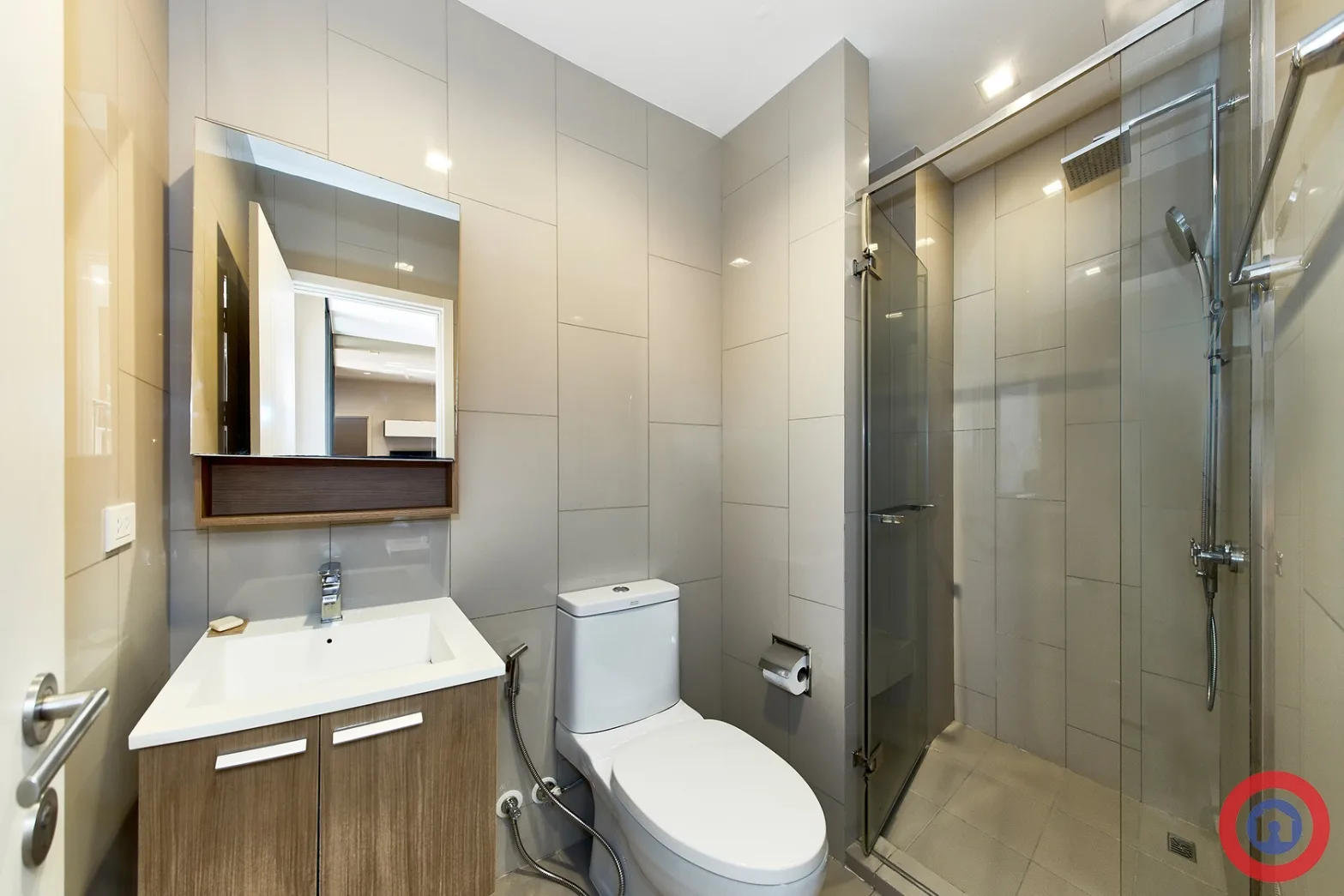 Property photos for Hasu Haus