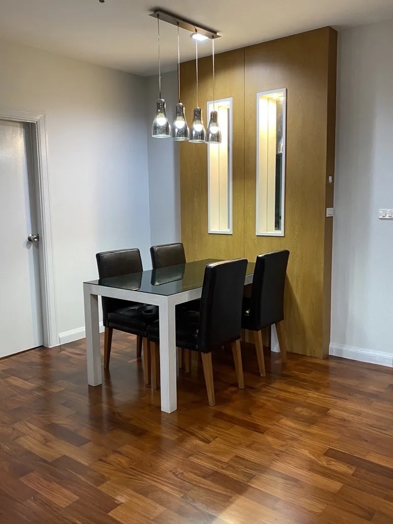 Property photos for Pathumwan Resort