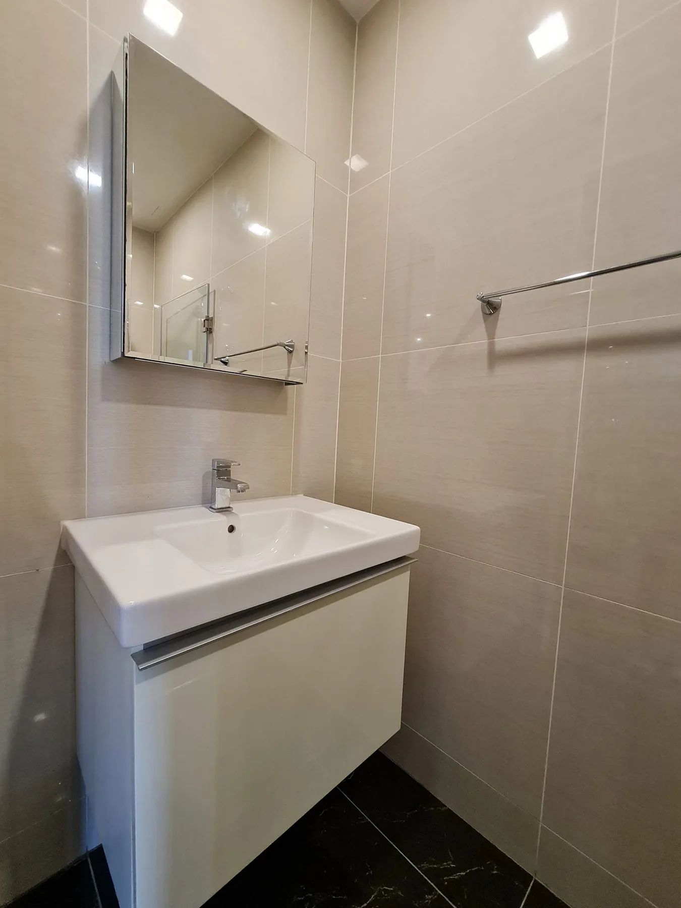 Property photos for Park Origin Phromphong