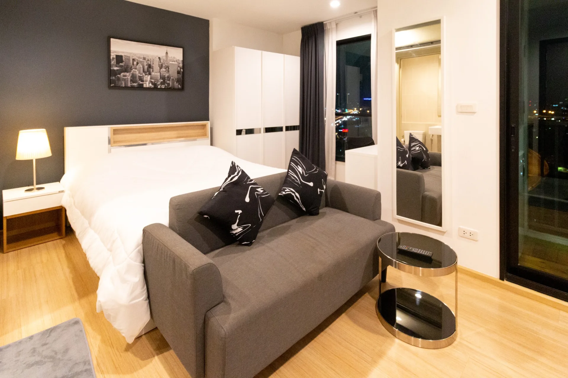 Property photos for The Base Rama 9 - Ramkhamhaeng