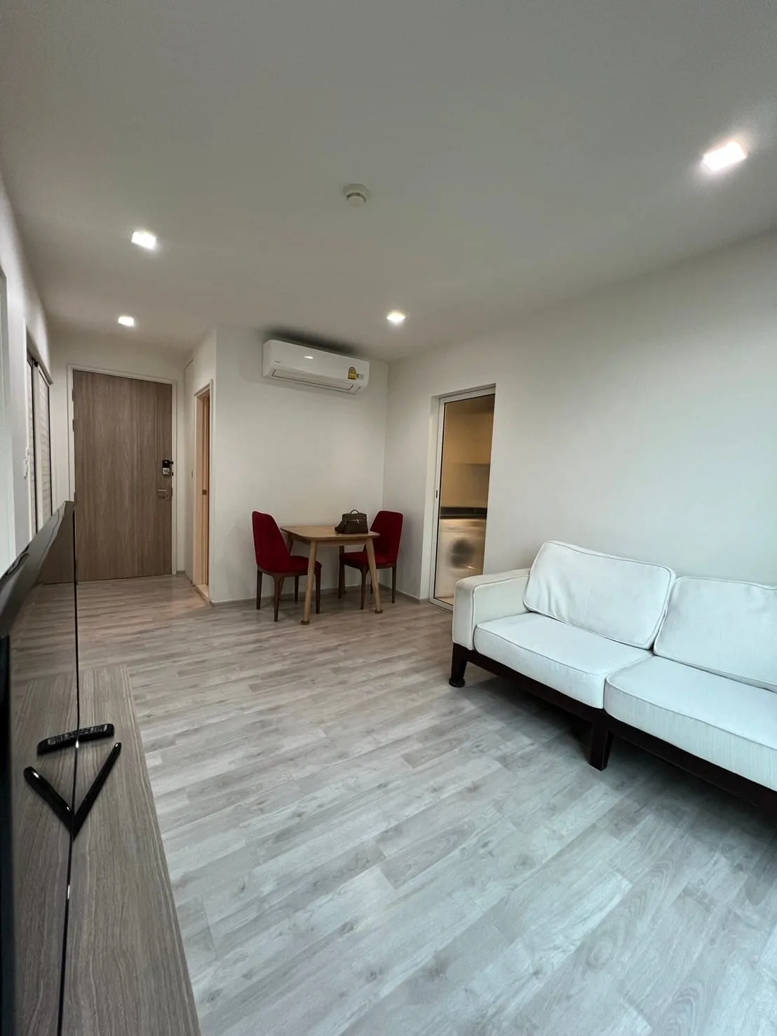 Property photos for Chambers Cher Ratchada ??? Ramintra