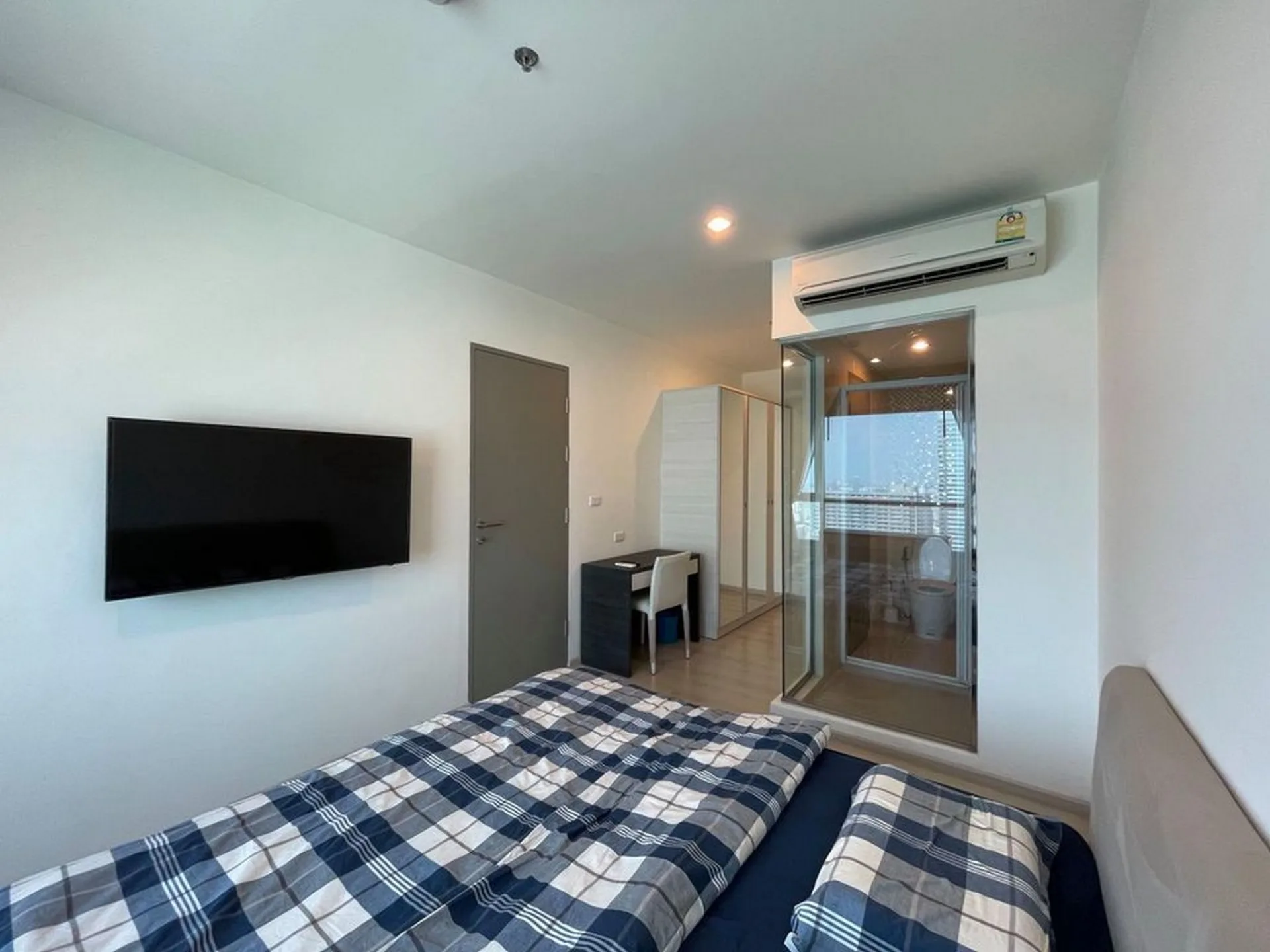 Property photos for Life Ratchadapisek