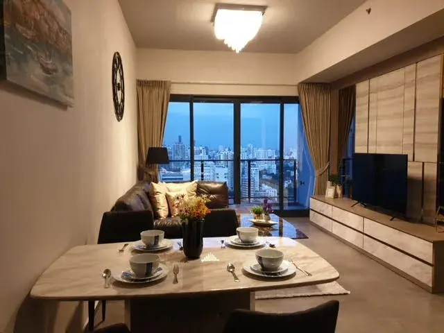 Property photos for The Lofts Asoke
