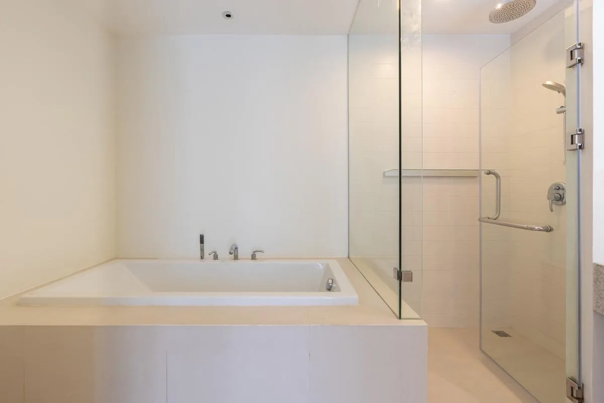 Property photos for Courtyard Villa Rama 9-wongwaen