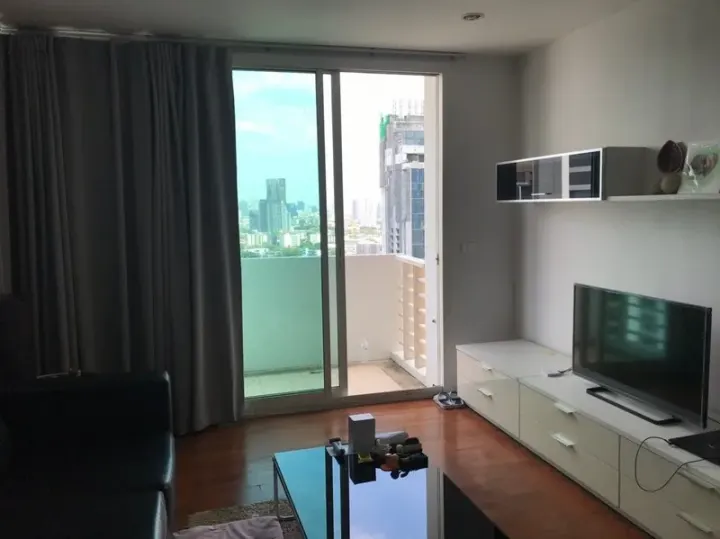 Property photos for Siri Residence