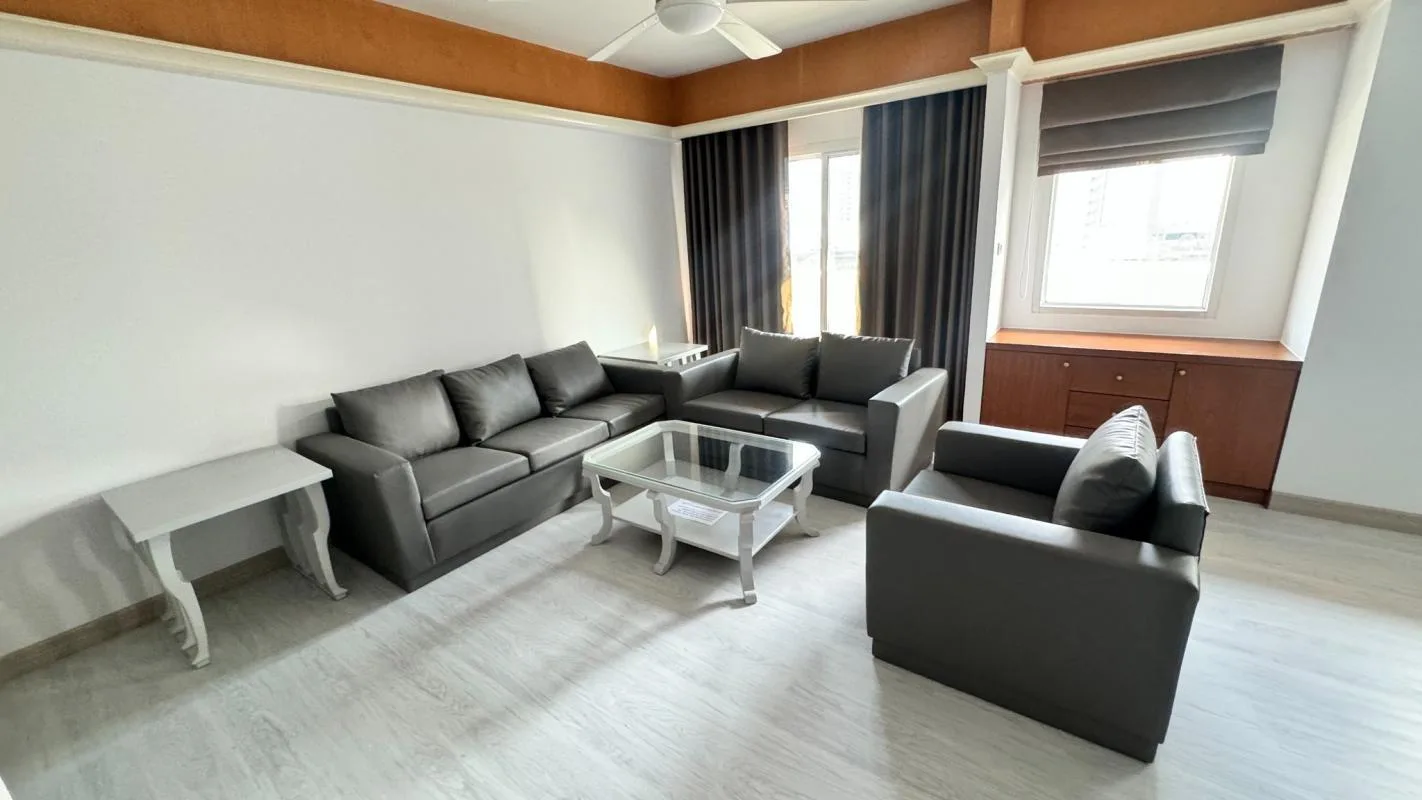 Property photos for Chaidee Mansion