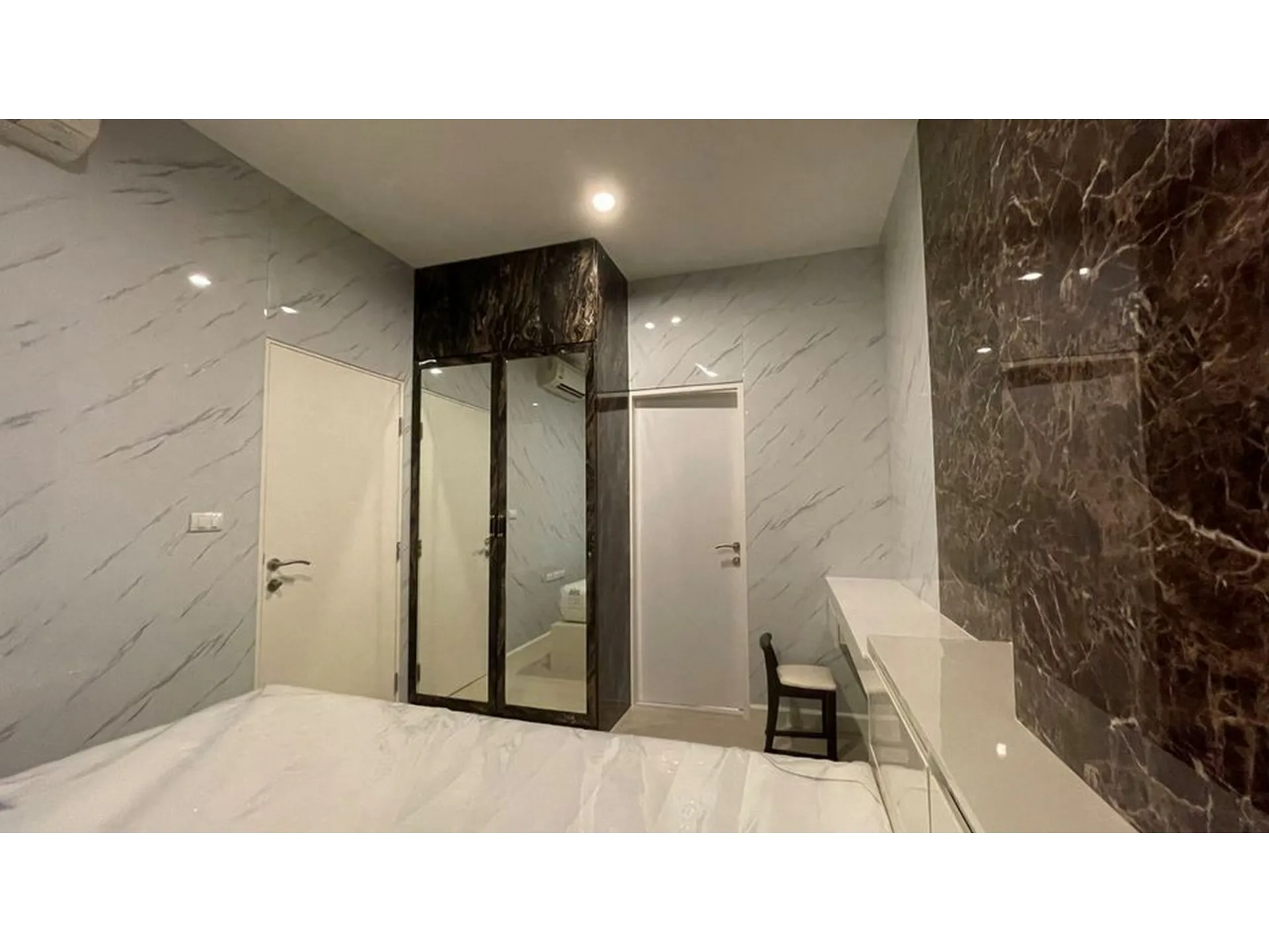 Property photos for The Niche Pride Thonglor-Phetchaburi
