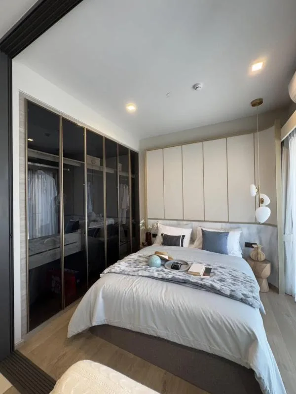 Property photos for The Crest Park Residences